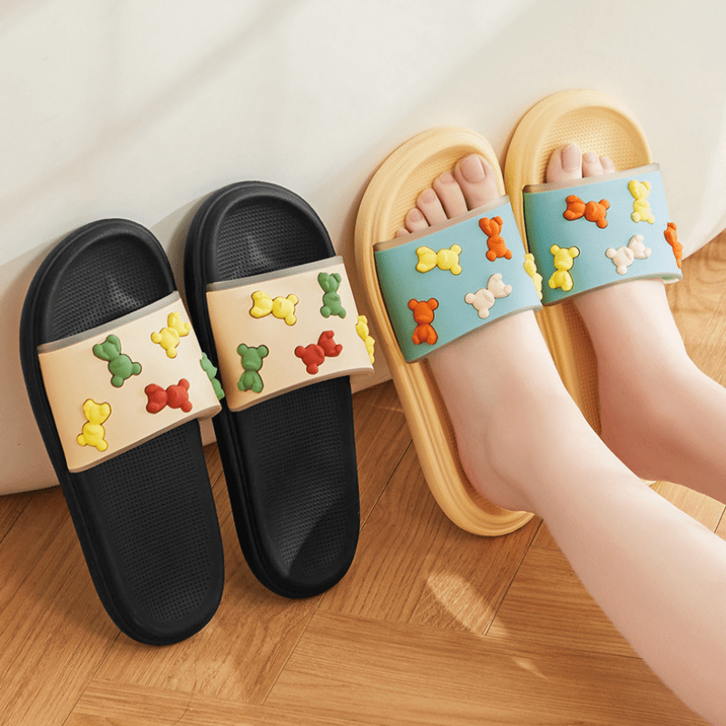 S1 3D Bear Slippers