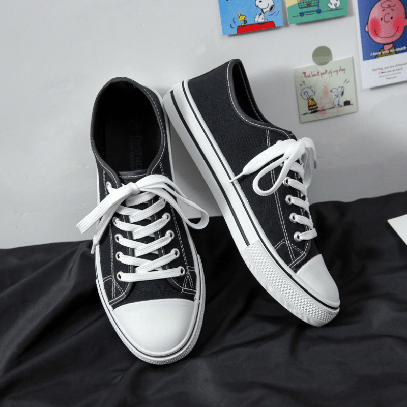 Kueence Basic Canvas Shoes